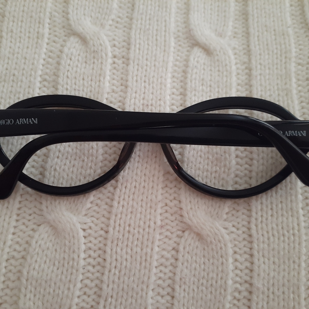 Eyeglasses frame without lens